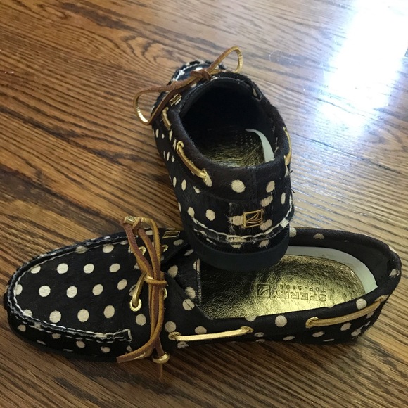 Women's Polka Dot Loafers - Picture 4 of 6